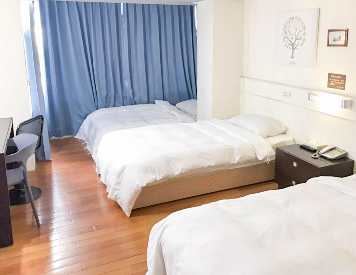 Fudi Hotel Тайджун Екстериор снимка