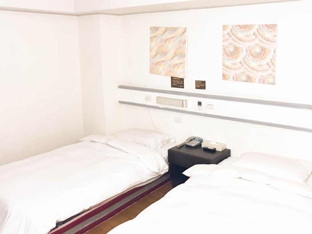Fudi Hotel Тайджун Екстериор снимка