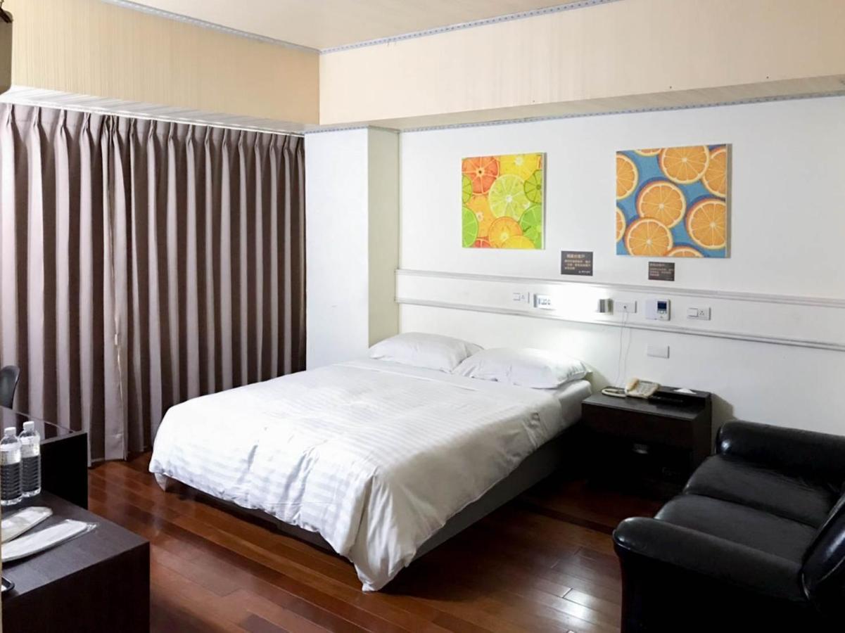 Fudi Hotel Тайджун Екстериор снимка
